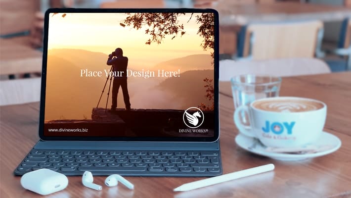 iPad Pro With Keyboard Mockup PSD