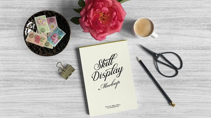 Free Drawing Pad Skill Display / Flyer Mockup PSD