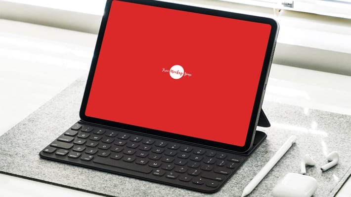 Free iPad Pro Mockup PSD