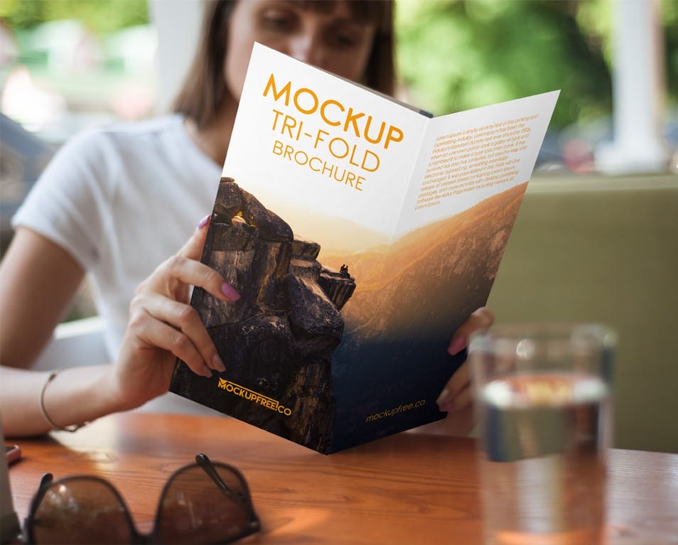 Tri-Fold Brochure Free PSD Mockup