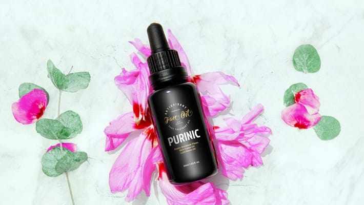 Free Antioxidant Facial Oil Bottle Mockup PSD