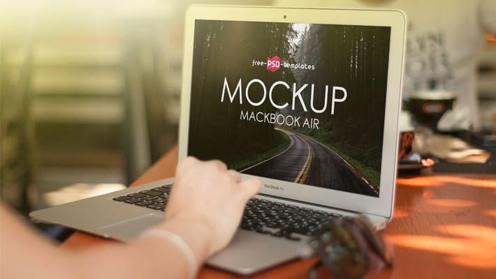 Free MacBook Air Mock-up in PSD