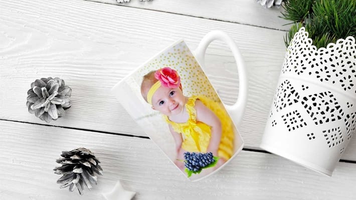 Free Milk Mug Logo Mockup