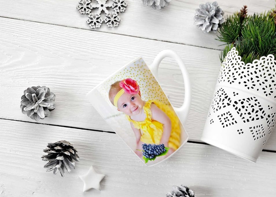 Free Milk Mug Logo Mockup