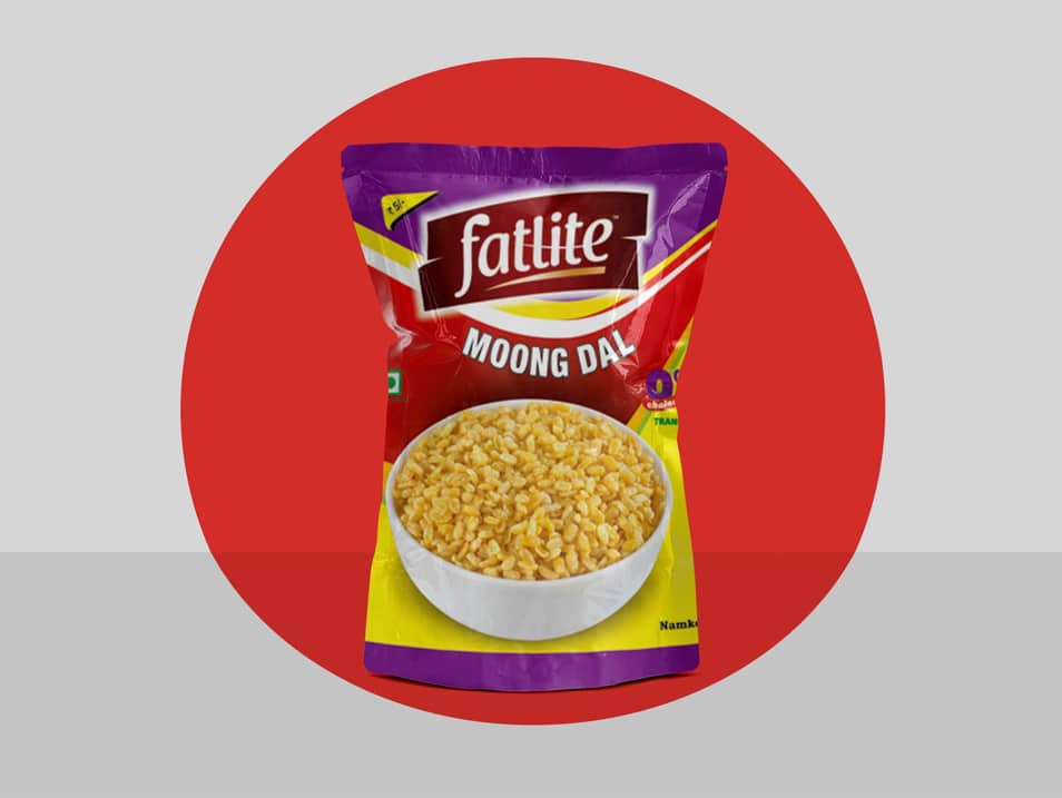 Free Snack Pouch Packaging Mockup