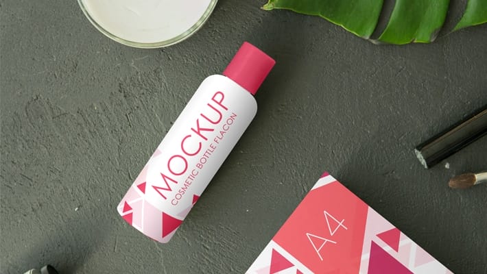 2 Free Cosmetic Bottle Flacon Mock-ups in PSD