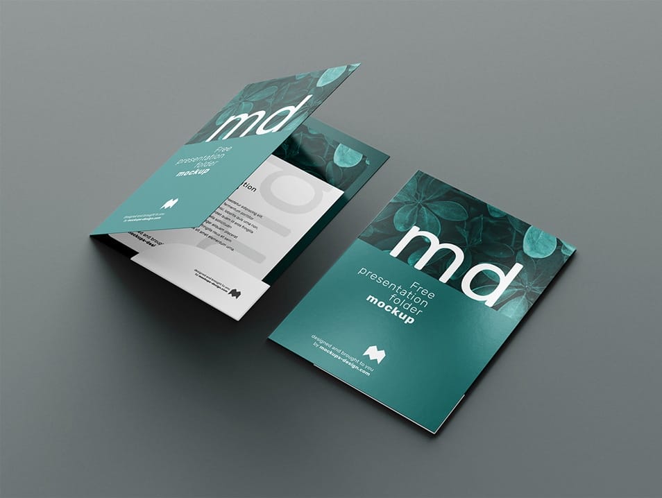 Free Presentation Folder Mockup