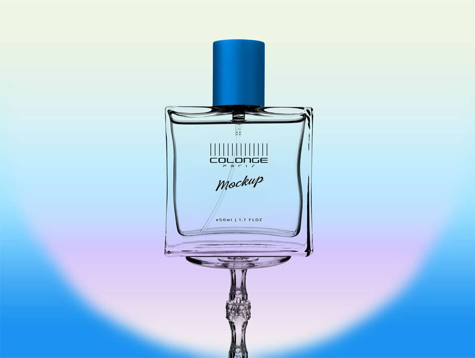 Free Perfume Bottle on Stand Mockup PSD