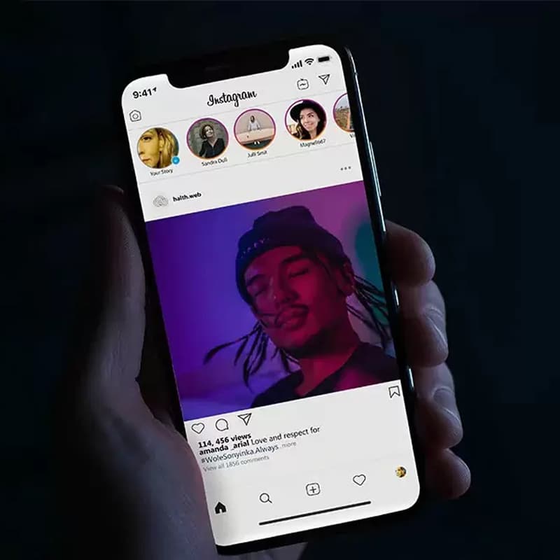 iPhoneX Instagram Page Mockup