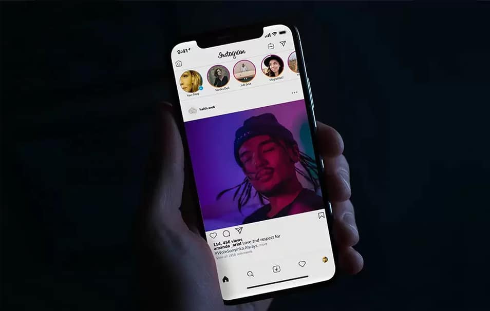 iPhoneX Instagram Page Mockup