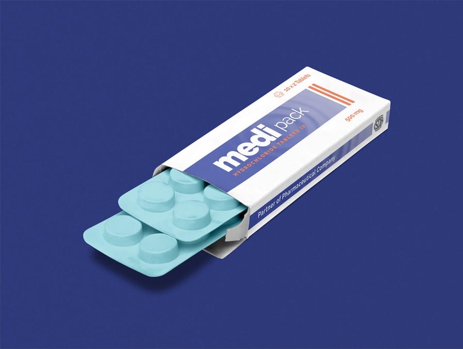 Free Pharmaceutical Medicine / Tablet Box Packaging Mockup PSD