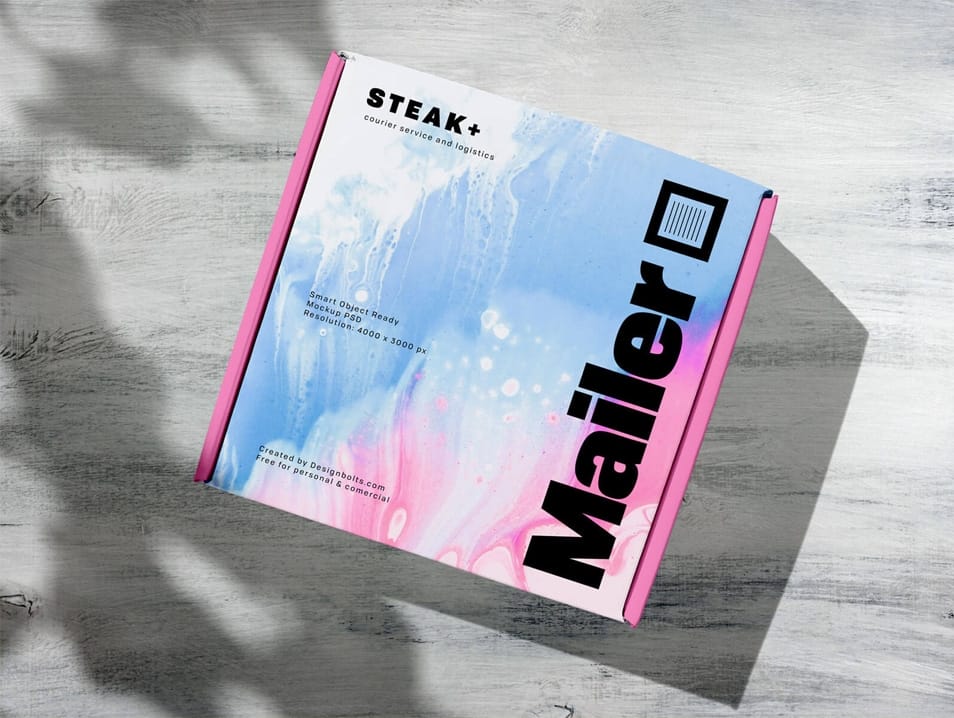 Free Shadow Mailer Box Mockup PSD