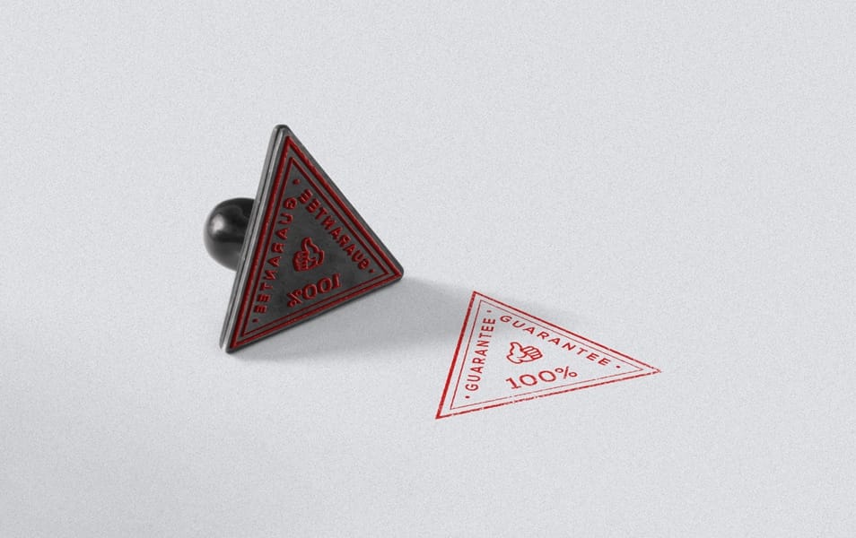 Free Triangle Rubber Stamp Mockup PSD