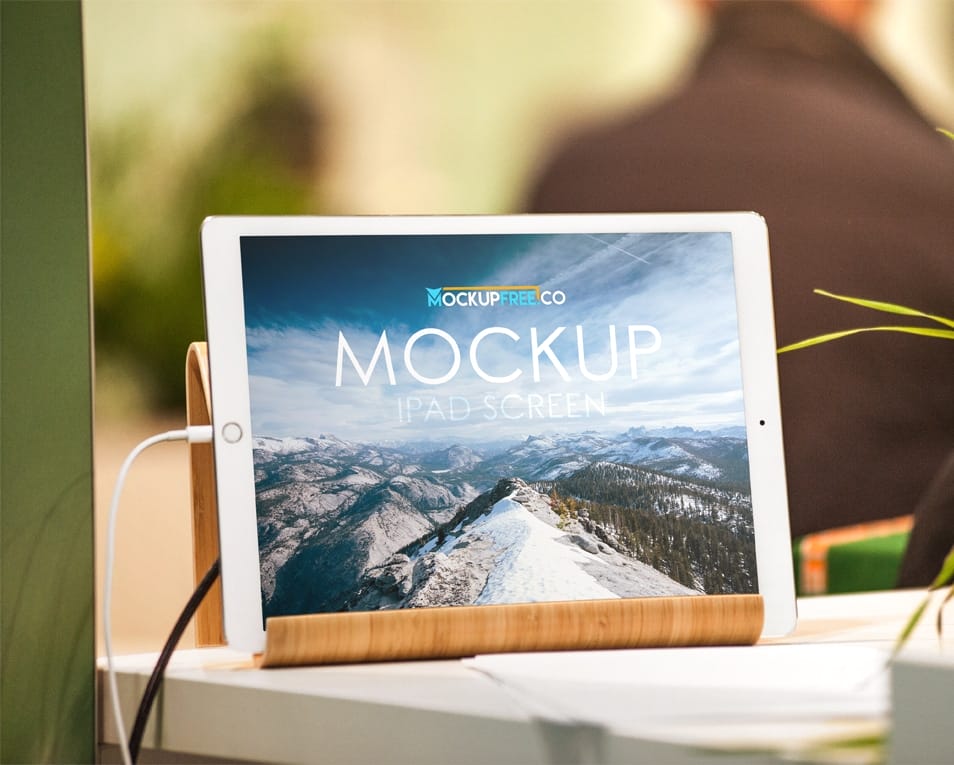 iPad Screen Free PSD Mockup
