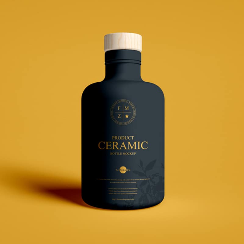 Free Wooden Lid Product Ceramic Bottle Mockup PSD