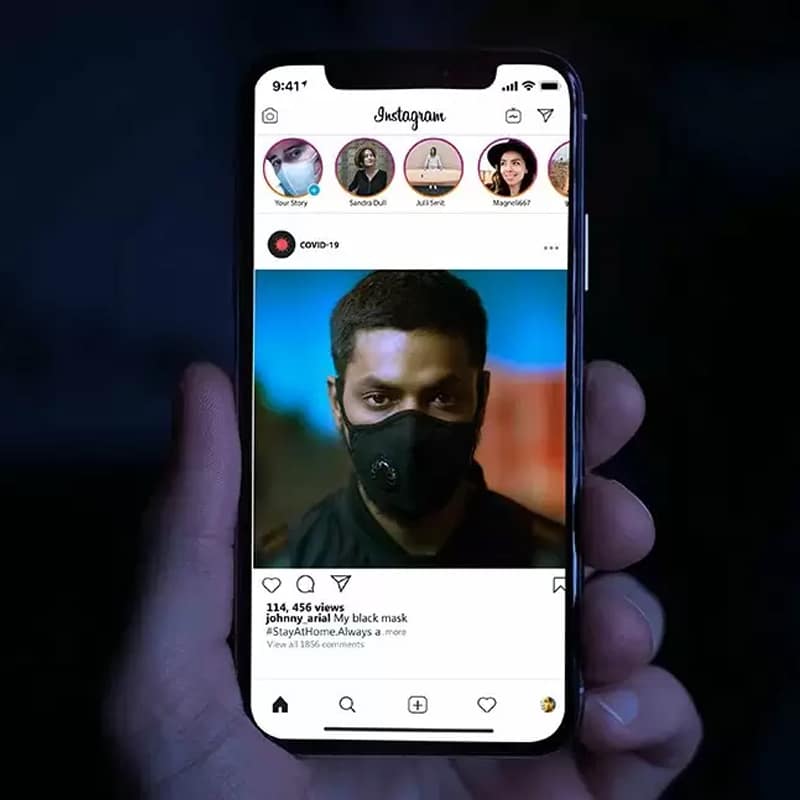 iPhoneX Instagram Page Mockup