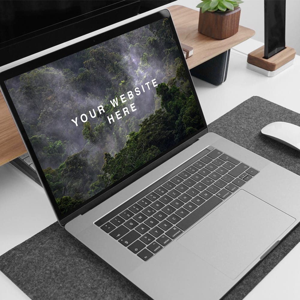 MacBook Pro 15″ Mockup