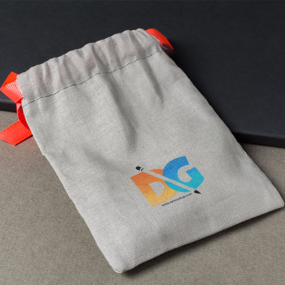 Small Pouch Label Logo Mockup