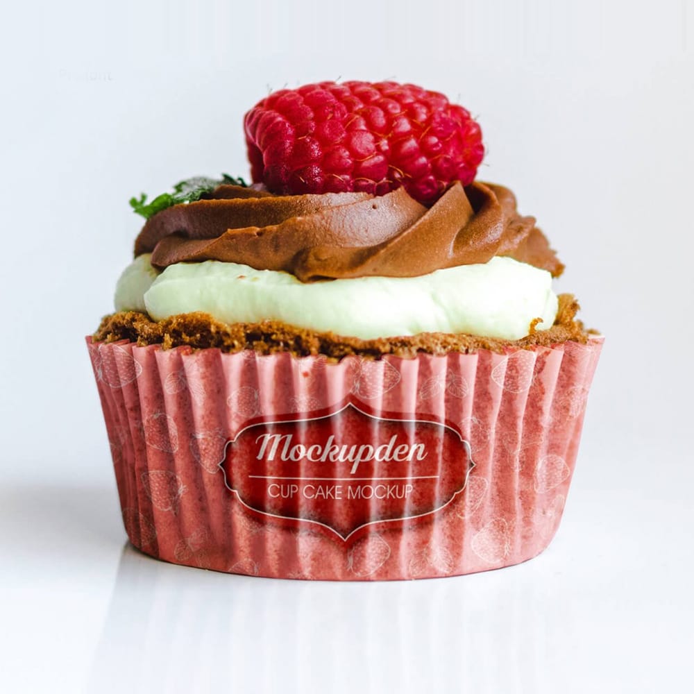 Free CupCake Mockup PSD Template