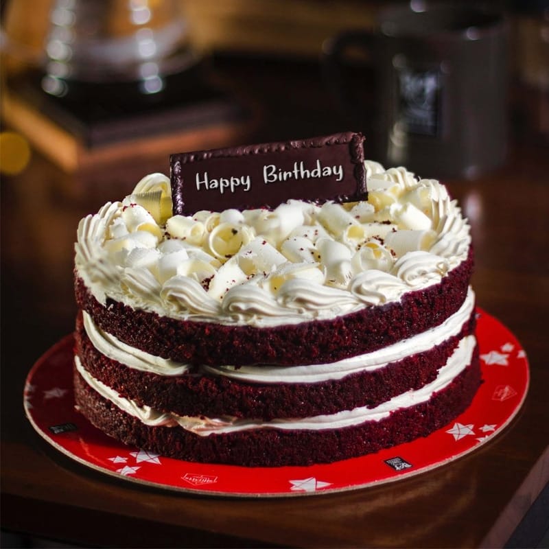 Free Delicious Birthday Cake Mockup PSD Template