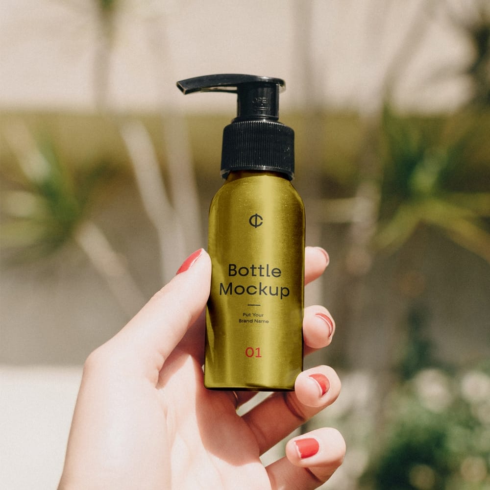 Metal Bottle PSD Mockup