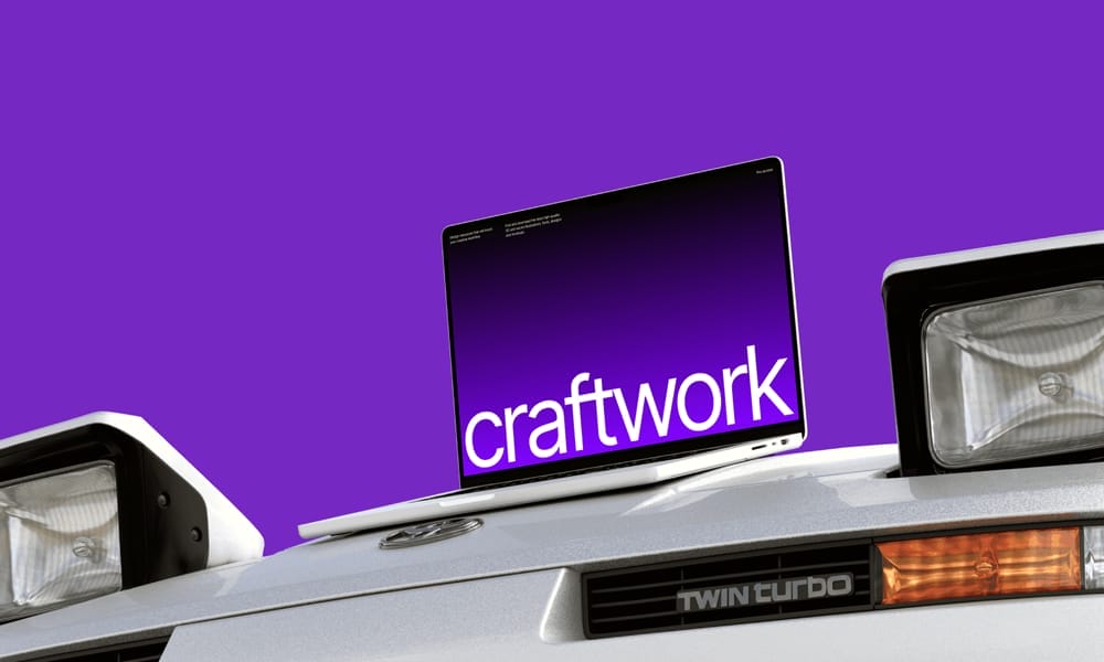 Tech MacBook Pro 16 Mockup