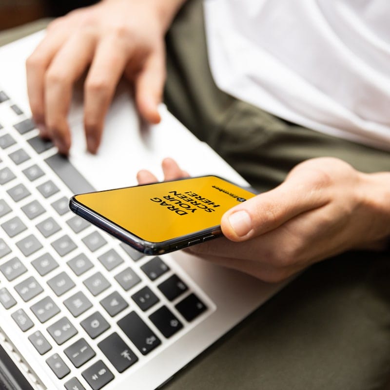 iPhone XS and Apple MacBook Free Mockup PSD