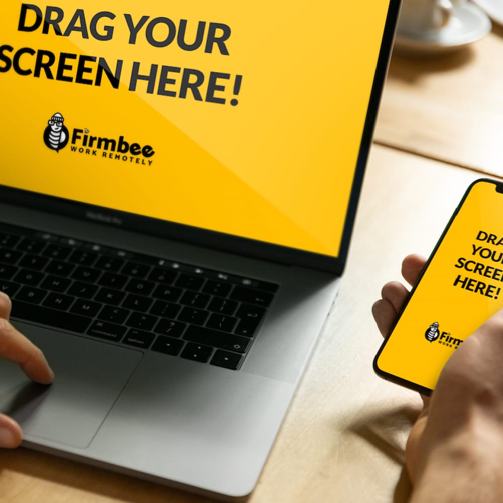 iPhone XS and MacBook Pro Mockup PSD