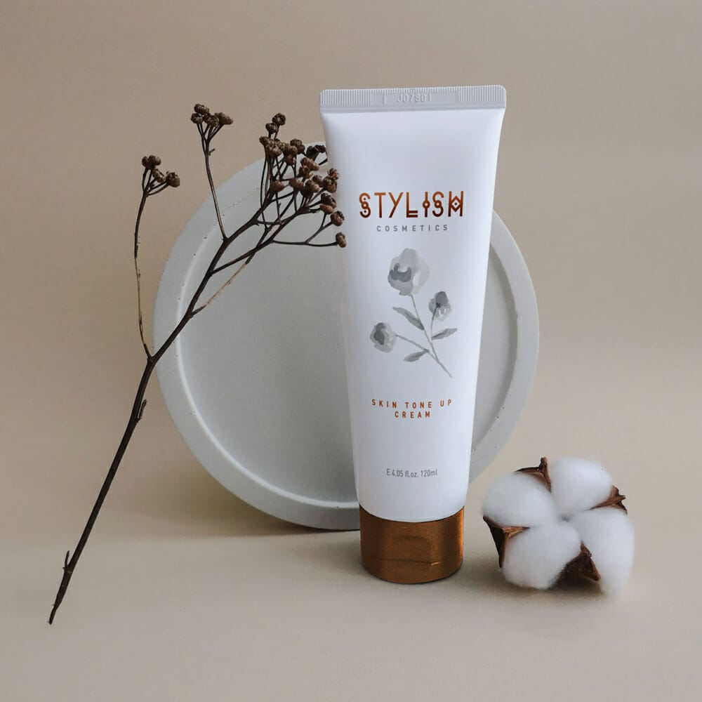 Free Cream Tube Mockup PSD