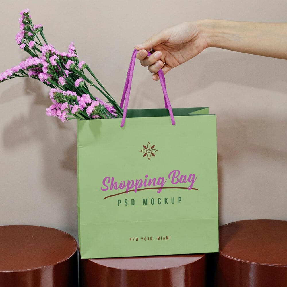 Free Floral Paper Shopping Bag Mockup PSD