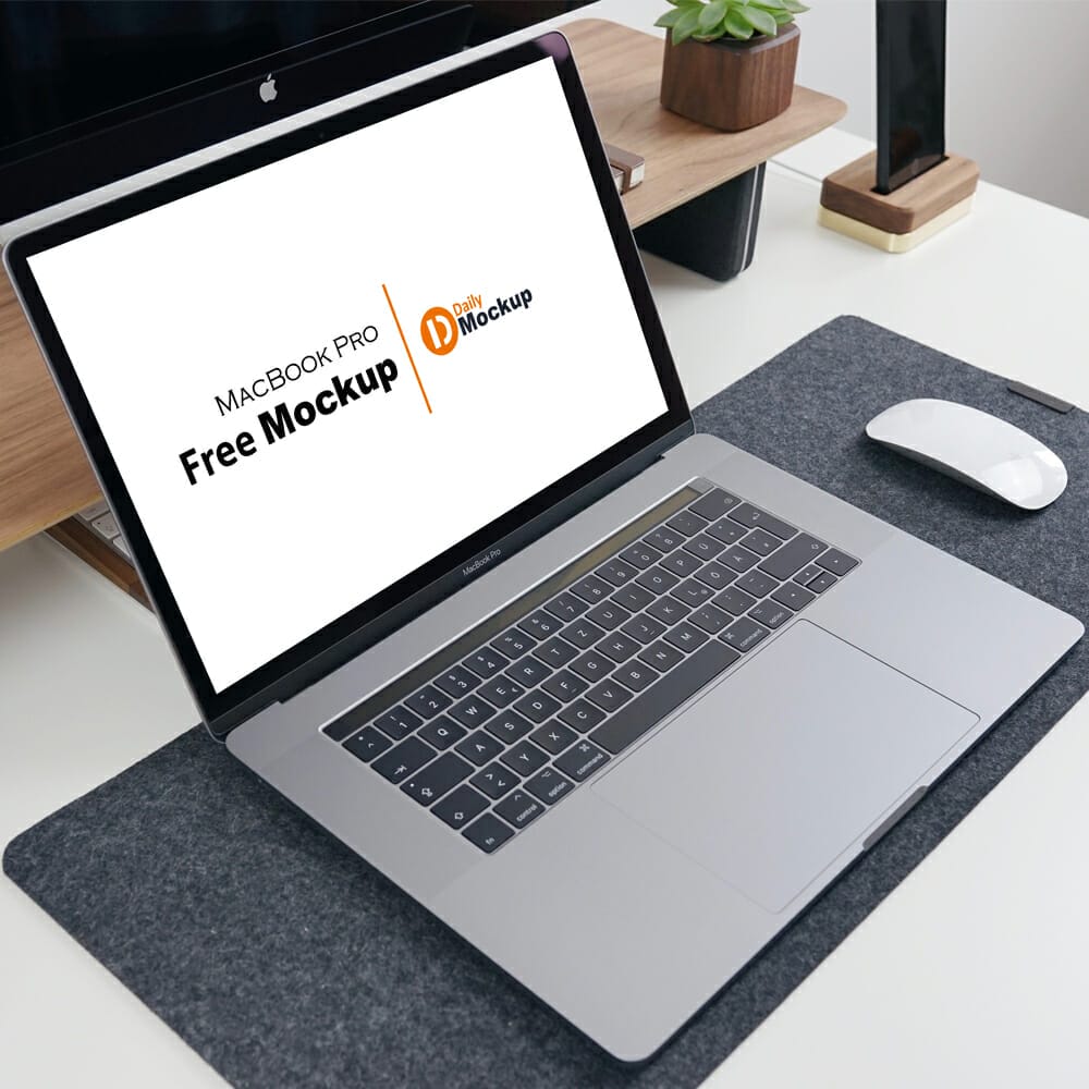 Free Laptop Mockup PSD