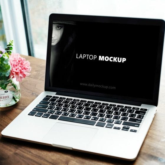 Free Laptop Mockup PSD