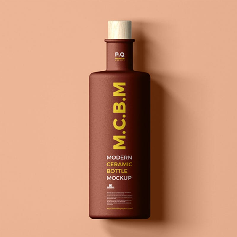 Free Modern Ceramic Bottle Mockup