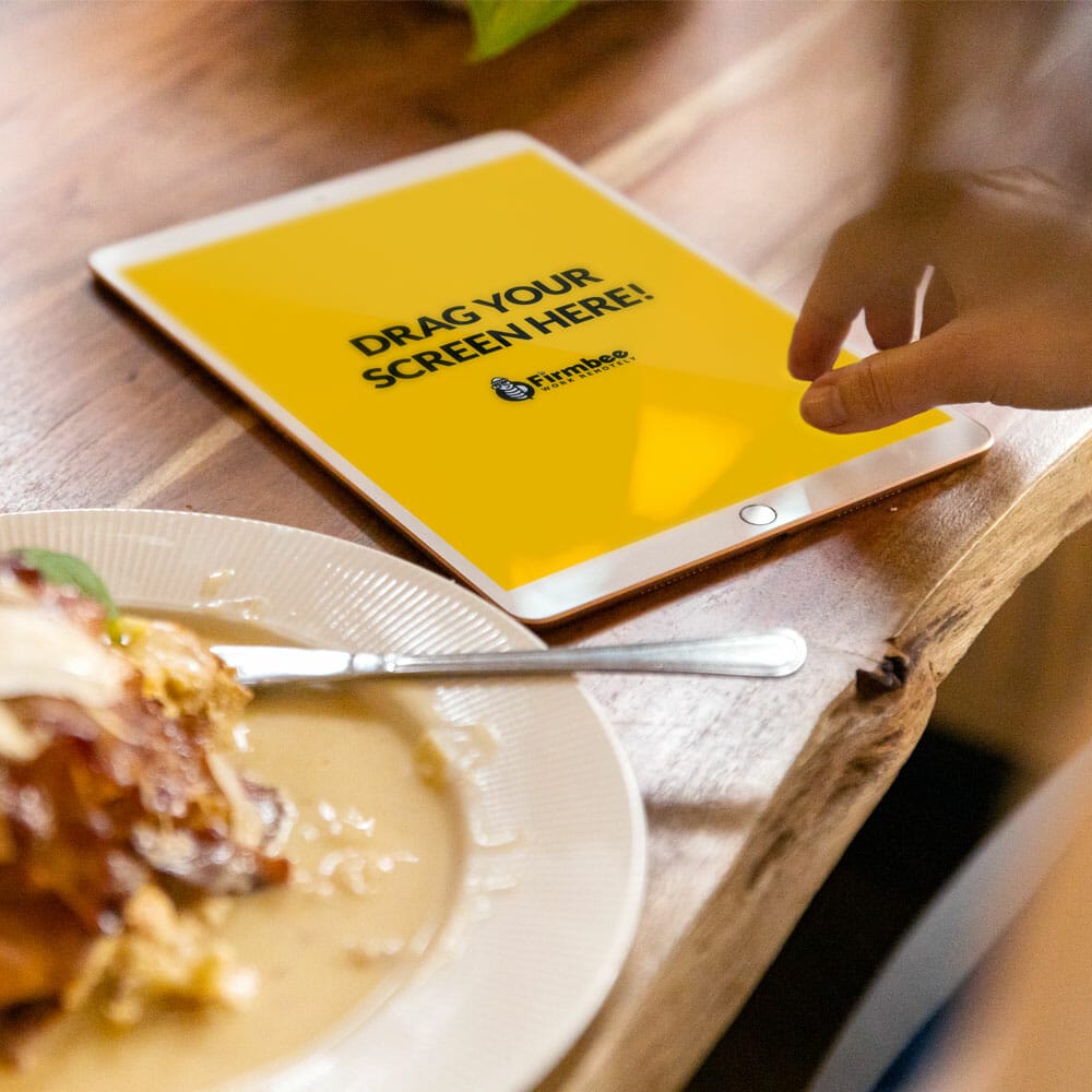 Free Apple iPad Mockup PSD