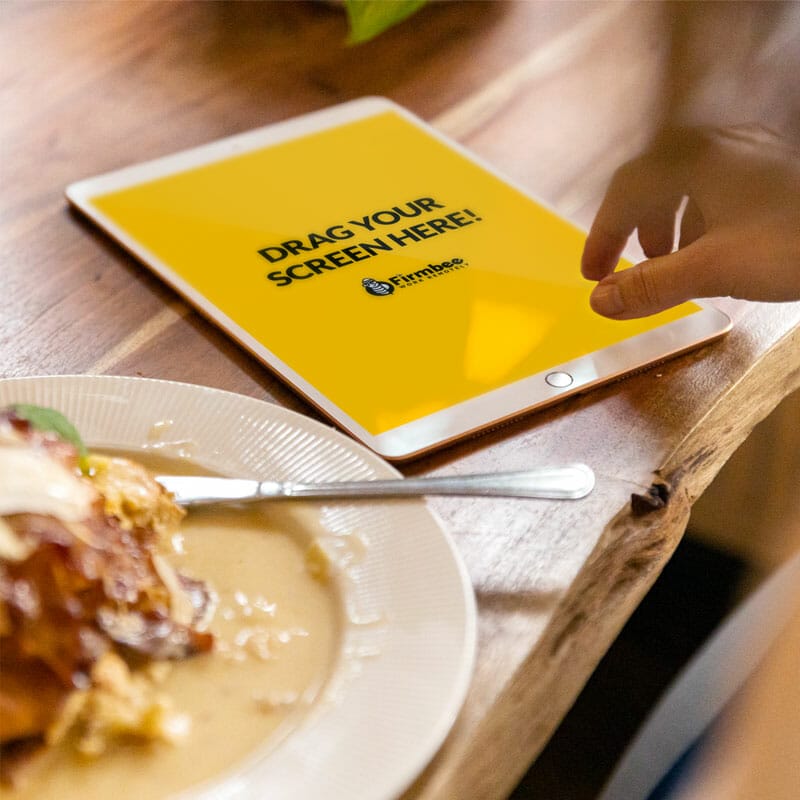 Free Apple iPad Mockup PSD