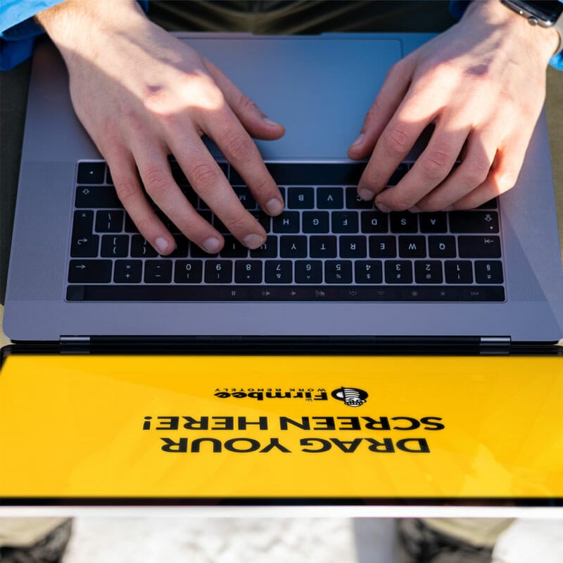 Apple MacBook Free Mockup