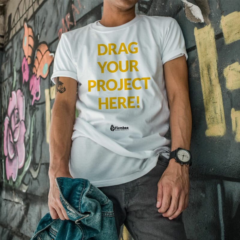 Free Men T-shirt Mockup PSD