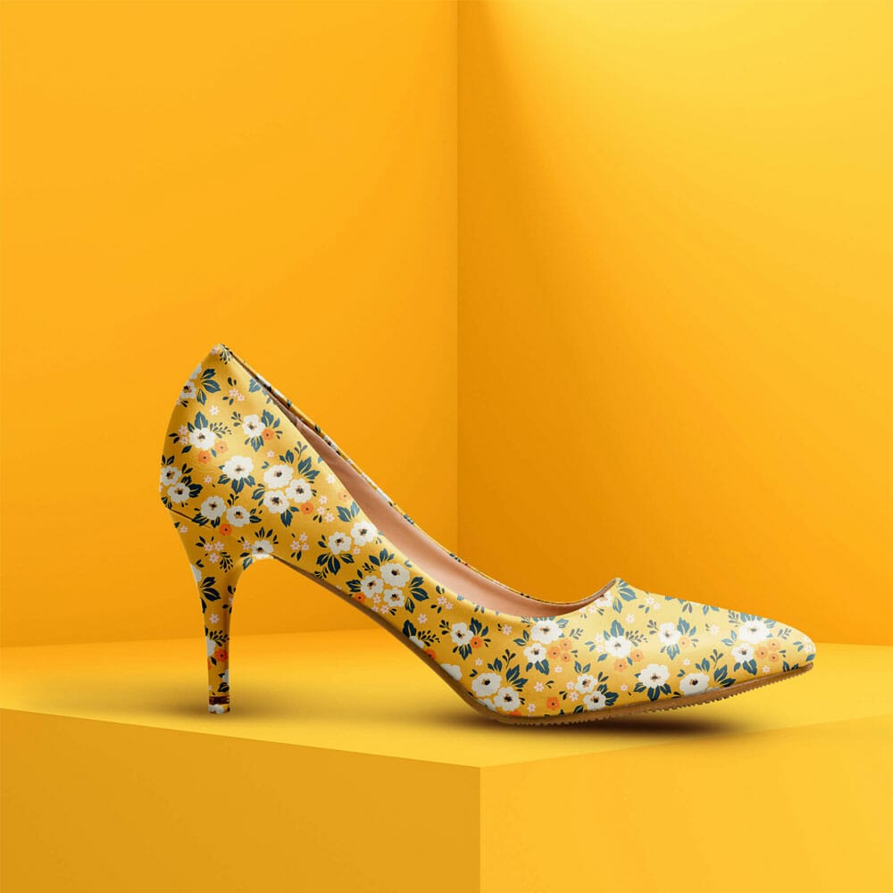 Free High Heels Mockup PSD Template