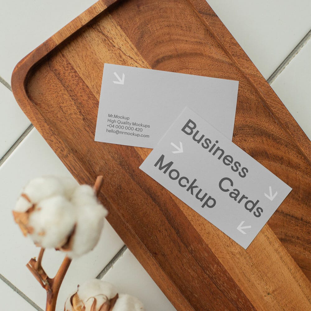 Free Business Card On Wood Table Mockup PSD