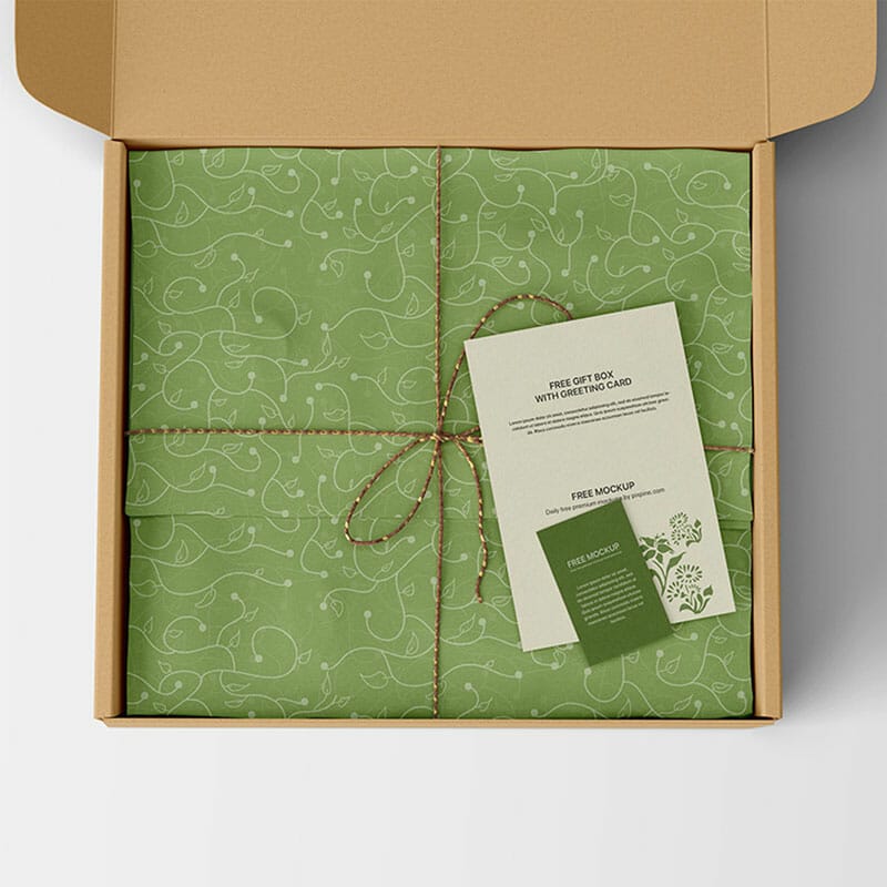 Free Gift Box With Greeting Card Mockup