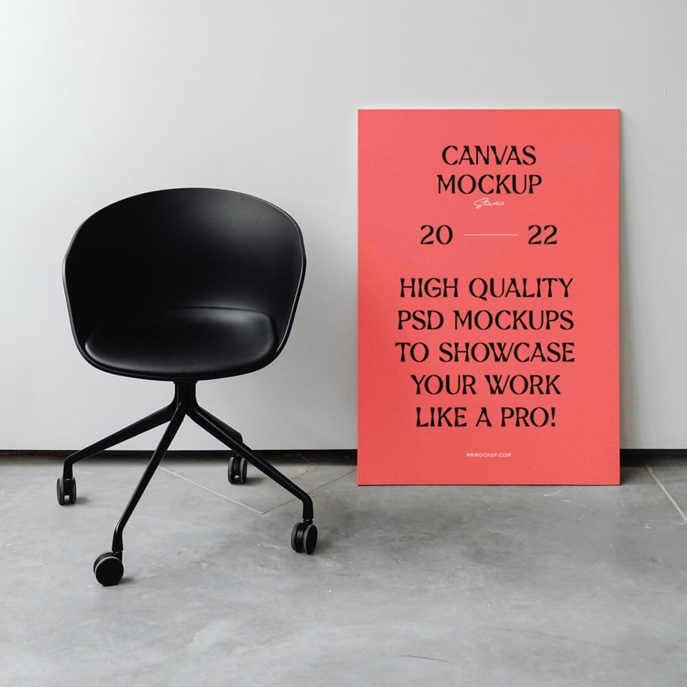 Free Canvas In Studio Mockup PSD