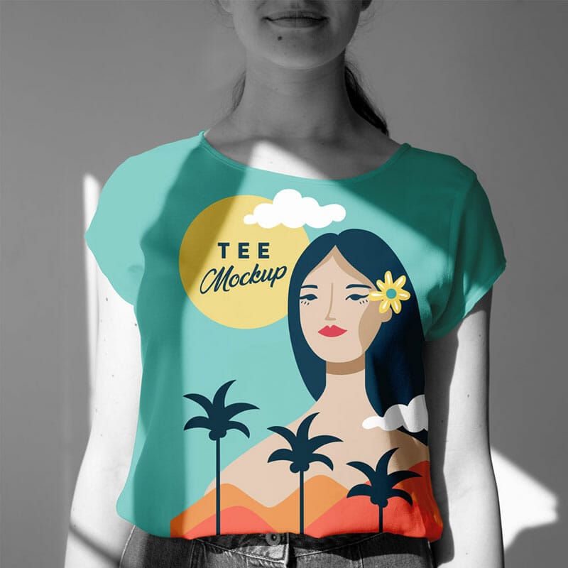 Free Loose Fit Women’s T-Shirt Mockup PSD