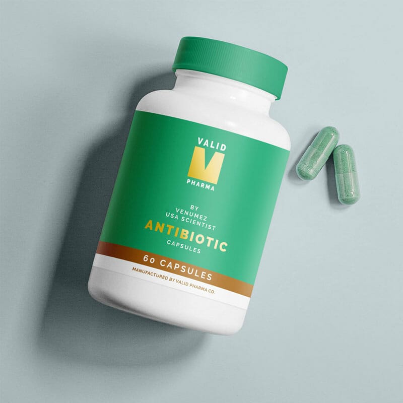 Free Capsule Medicine Bottle Mockup PSD