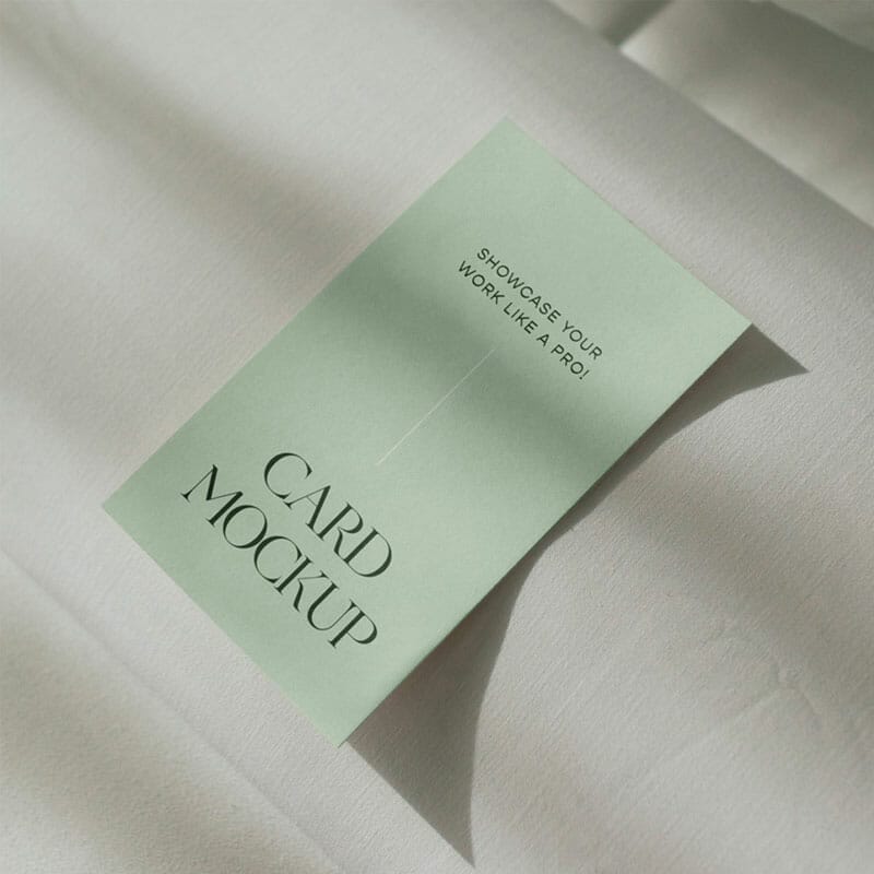 Free Hotel Room Card Mockup PSD