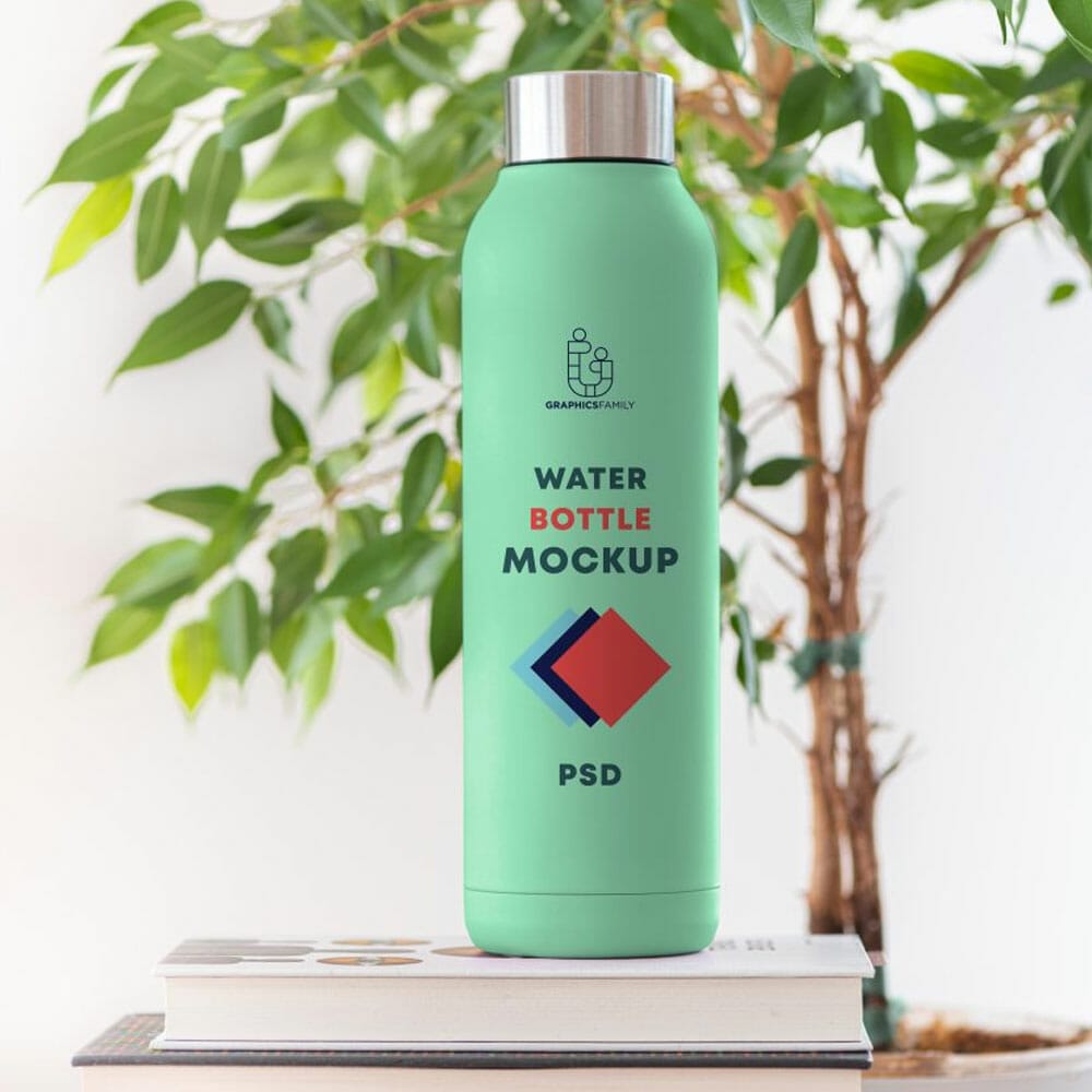 Free Modern Water Bottle Mockup PSD