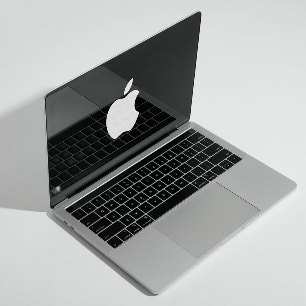 Free Modern iMac Screen Logo Mockup PSD