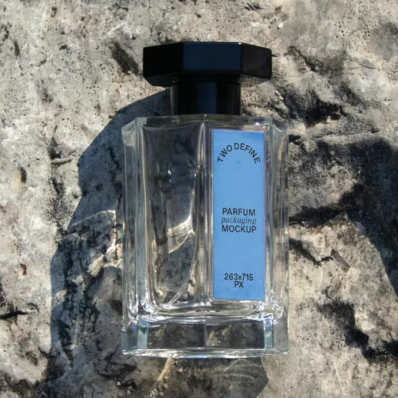Free Parfum Packaging Mockup PSD