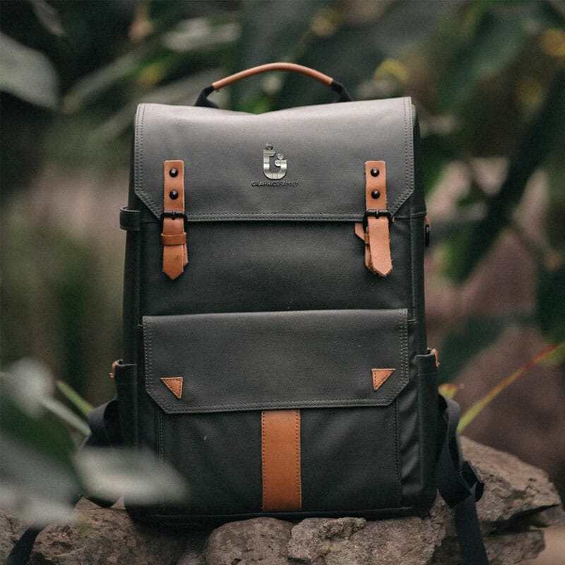 Free Adventure Bag Metal Logo Mockup PSD