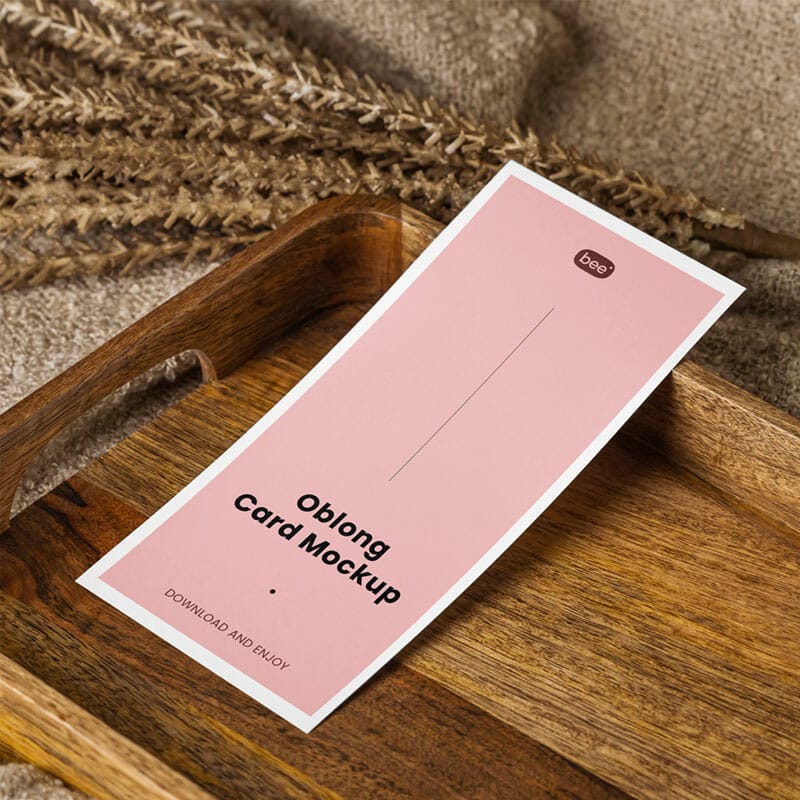 Free Vertical Card On Wooden Plate Mockup PSD
