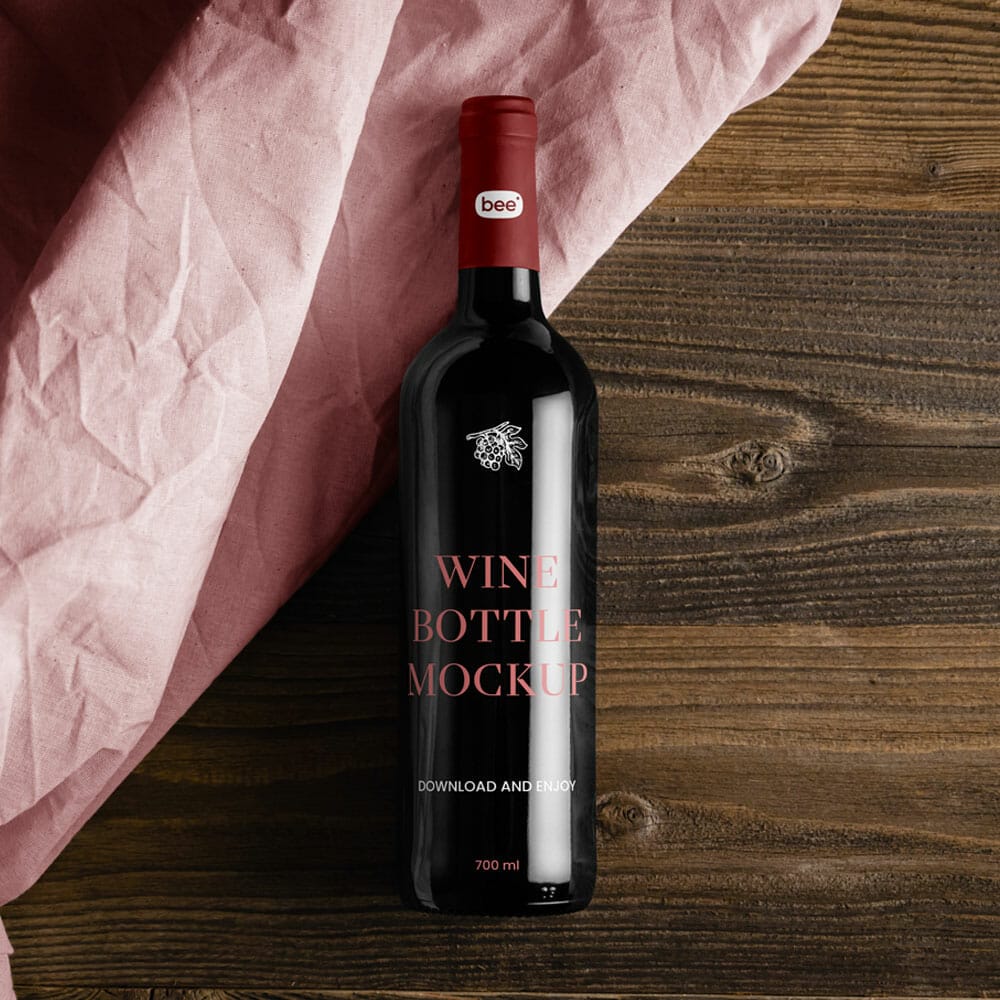 Free Wine With Blanket Mockup PSD
